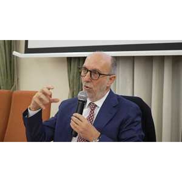 L'assessore regionale Riccardo Riccardi nel corso del suo intervento - L'assessore regionale Riccardo Riccardi nel corso del suo intervento