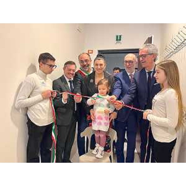 Inaugurazione Fisio medical center con l'assessore regionale alla Salute, Politiche Sociali e Disabilità Riccardo Riccardi. - Inaugurazione Fisio medical center con l'assessore regionale alla Salute, Politiche Sociali e Disabilità Riccardo Riccardi.