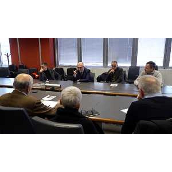 Riccardo Riccardi all'incontro con le associazioni di volontariato nella sede dell'Asfo a Pordenone. - Riccardo Riccardi all'incontro con le associazioni di volontariato nella sede dell'Asfo a Pordenone.