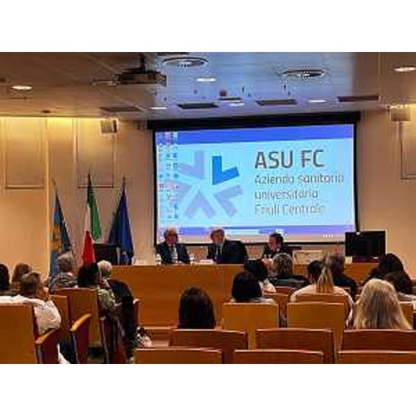 Referenti delle associazioni alla presentazione del Protocollo di intesa nella sala conferenze del Santa Maria della Misericordia di Udine - Referenti delle associazioni alla presentazione del Protocollo di intesa nella sala conferenze del Santa Maria della Misericordia di Udine