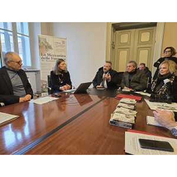 Un momento della conferenza stampa: il consigliere Diego Bernardis (Fp) è il terzo da destra - Un momento della conferenza stampa: il consigliere Diego Bernardis (Fp) è il terzo da destra