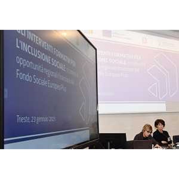 L'assessore Rosolen all'infoday "Gli interventi formativi per l'inclusione sociale" a Trieste - L'assessore Rosolen all'infoday "Gli interventi formativi per l'inclusione sociale" a Trieste