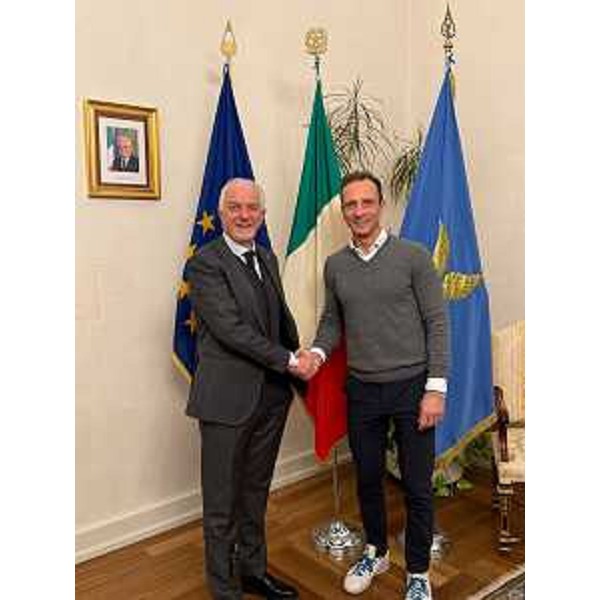 Il governatore Massimiliano Fedriga con il neopresidente di Confindustria Udine Luigino Pozzo - Il governatore Massimiliano Fedriga con il neopresidente di Confindustria Udine Luigino Pozzo