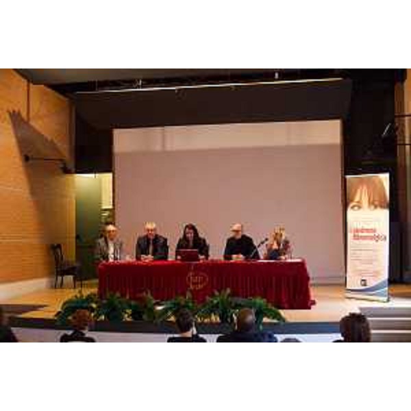 Un momento del convegno a Palmanova sulla Fibromialgia - Un momento del convegno a Palmanova sulla Fibromialgia