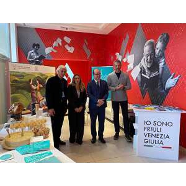 Il vicegovernatore Mario Anzil A Milano per la presentazione degli eventi di Go!2025. - Il vicegovernatore Mario Anzil A Milano per la presentazione degli eventi di Go!2025.