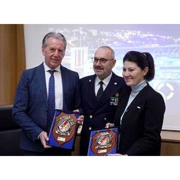 Da sinistra l'assessore Scoccimarro, il comandante Del Prete e la direttrice dell'Arpa Fvg Anna Lutman. - Da sinistra l'assessore Scoccimarro, il comandante Del Prete e la direttrice dell'Arpa Fvg Anna Lutman.