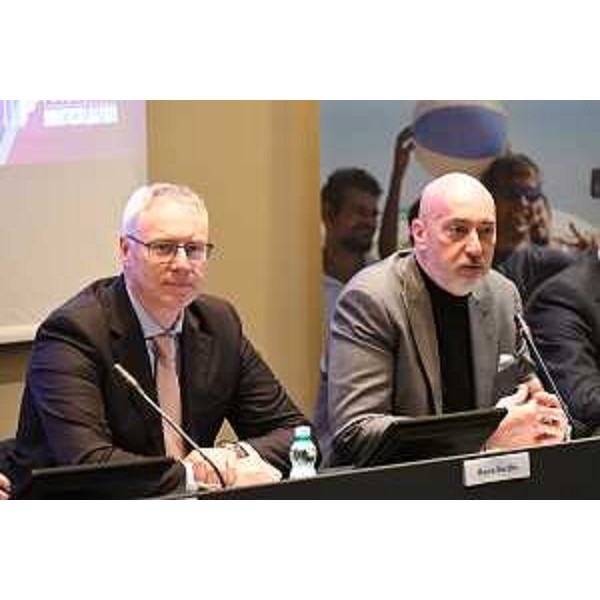 Mauro Bordin, presidente Cr Fvg, e Andrea Monticolo, presidente della Fondazione Monticolo&Foti - Mauro Bordin, presidente Cr Fvg, e Andrea Monticolo, presidente della Fondazione Monticolo&Foti