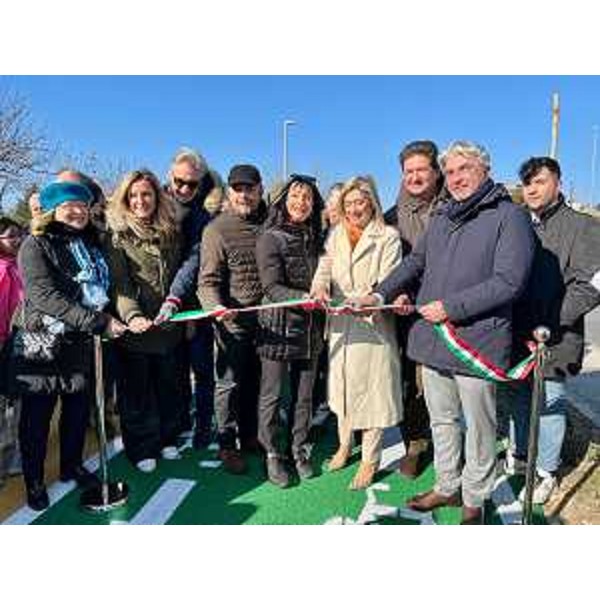 Il taglio del nastro del primo lotto della ciclovia di interesse regionale FVG2/d - Il taglio del nastro del primo lotto della ciclovia di interesse regionale FVG2/d