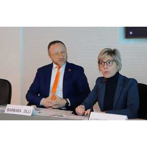 L'assesore regionale alle Finanze Baraba Zilli durante l'incontro di oggi a Udine - L'assesore regionale alle Finanze Baraba Zilli durante l'incontro di oggi a Udine