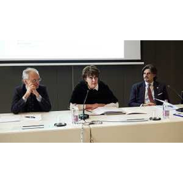 L'assessore Rosolen cin il presidente della Fondazione Friuli Morandini (a sin.) - L'assessore Rosolen cin il presidente della Fondazione Friuli Morandini (a sin.)