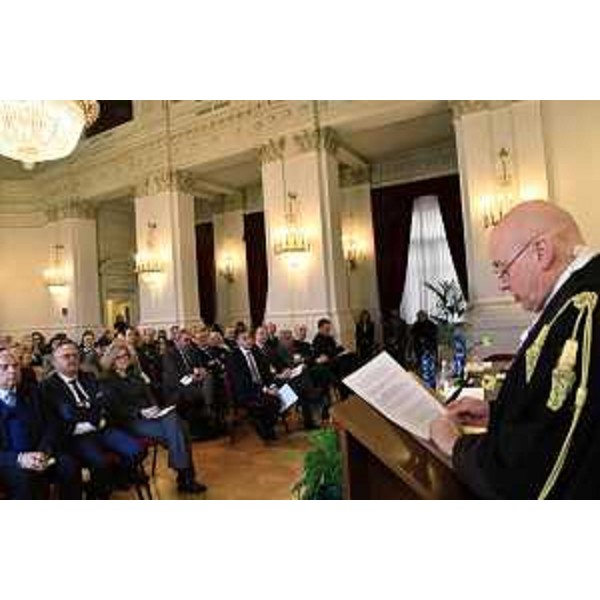 Un momento della cerimonia. - Un momento della cerimonia.