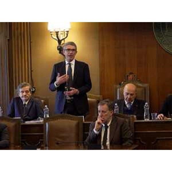 L'intervento dellassessore alle Autonomie locali Pierpaolo Roberti in apertura della conferenza regionale Anci dei consigli comunali. - L'intervento dellassessore alle Autonomie locali Pierpaolo Roberti in apertura della conferenza regionale Anci dei consigli comunali. 