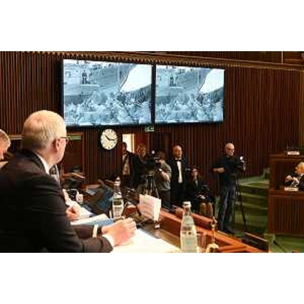 Un altro momento della celebrazione del Giorno del Ricordo in Aula - Un altro momento della celebrazione del Giorno del Ricordo in Aula