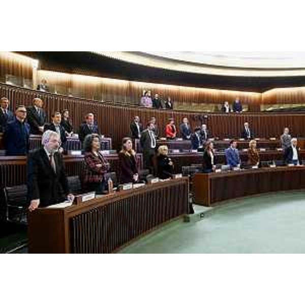 I consiglieri regionali del Fvg e, tra il pubblico, i figli di Paolo Padovan, durante la commemorazione in Aula dell'ex consigliere regionale - I consiglieri regionali del Fvg e, tra il pubblico, i figli di Paolo Padovan, durante la commemorazione in Aula dell'ex consigliere regionale 