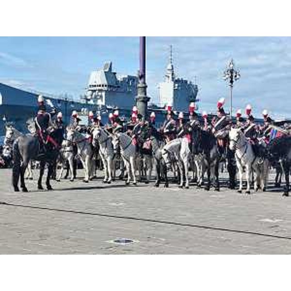 Un momento dell'esibizione della Fanfara del Quarto reggimento a Cavallo dell'Arma dei Carabinieri - Un momento dell'esibizione della Fanfara del Quarto reggimento a Cavallo dell'Arma dei Carabinieri
