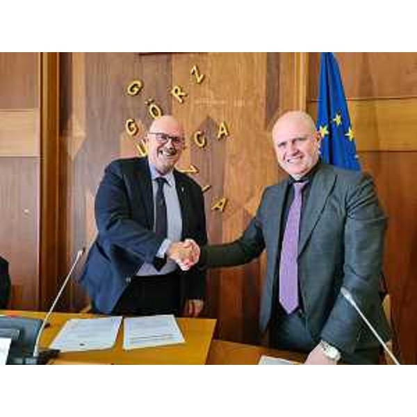 L'assessore regionale al Patrimonio Sebastiano Callari con il direttore dell'Agenzia del demanio del Fvg Alessio Casci - L'assessore regionale al Patrimonio Sebastiano Callari con il direttore dell'Agenzia del demanio del Fvg Alessio Casci