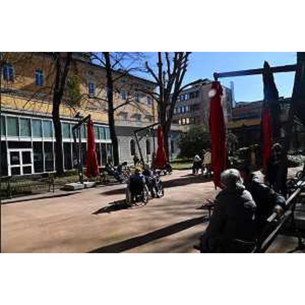 Uno dei giardini della struttura. - Uno dei giardini della struttura. 