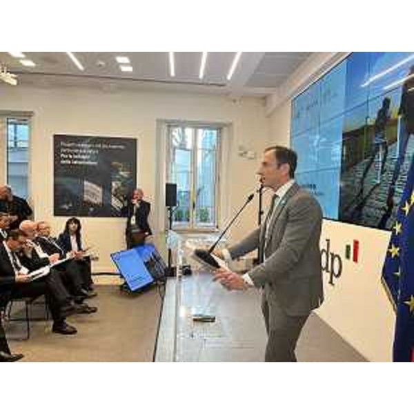 Il governatore Fedriga nel corso del suo intervento - Il governatore Fedriga nel corso del suo intervento