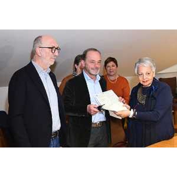 L'assessore Riccardi con il direttore generale di Asugi Antonio Poggiana e Loredana Catalfamo della Fondazione Cassa di risparmio Trieste - L'assessore Riccardi con il direttore generale di Asugi Antonio Poggiana e Loredana Catalfamo della Fondazione Cassa di risparmio Trieste