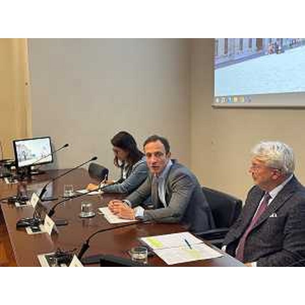 Il governatore Fedriga nel corso del suo intervento - Il governatore Fedriga nel corso del suo intervento