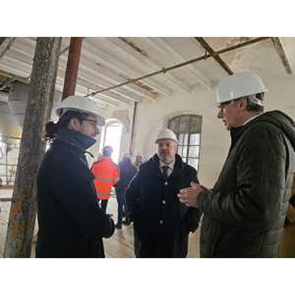 Primo a sinistra, Enrico Bullian (Patto per l'Autonomia-Civica Fvg) all'ex Amideria di Ruda - Primo a sinistra, Enrico Bullian (Patto per l'Autonomia-Civica Fvg) all'ex Amideria di Ruda