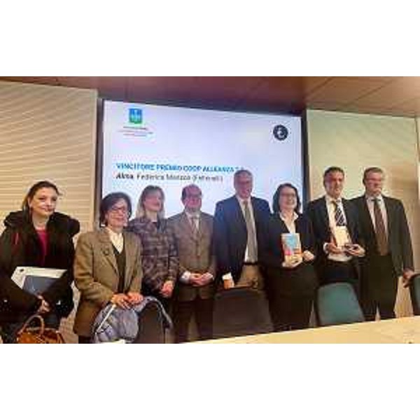 Il vicegovernatore Anzil alla presentazione della terna finalista del Premio Latisana per il Nord est - Il vicegovernatore Anzil alla presentazione della terna finalista del Premio Latisana per il Nord est