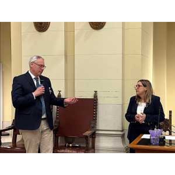 Il presidente del Consiglio regionale del Friuli Venezia Giulia, Mauro Bordin, durante il suo intervento - Il presidente del Consiglio regionale del Friuli Venezia Giulia, Mauro Bordin, durante il suo intervento