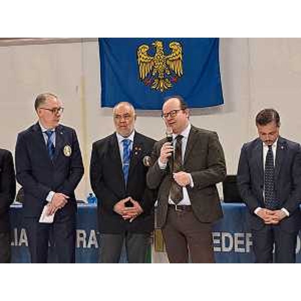 Il vice governatore con delega allo Sport Mario Anzil interviene alla cerimonia di apertura del 18° Campionato Italiano di Karate - Il vice governatore con delega allo Sport Mario Anzil interviene alla cerimonia di apertura del 18° Campionato Italiano di Karate