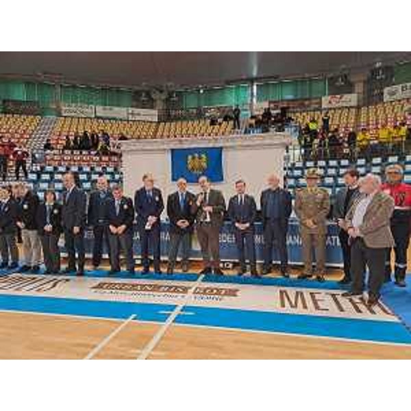 La cerimonia di apertura del 18° Campionato Italiano di Karate al PalaCarnera di Udine - La cerimonia di apertura del 18° Campionato Italiano di Karate al PalaCarnera di Udine