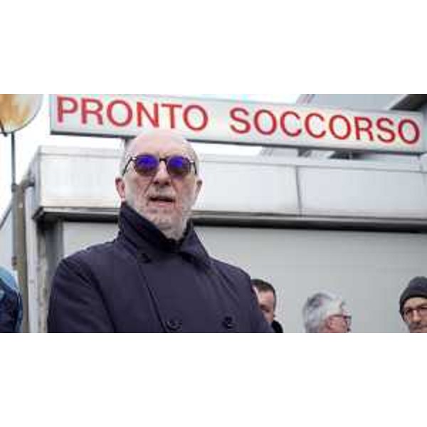 L'assessore alla Salute del Friuli Venezia Giulia Riccardo Riccardi all'avvio del cantiere di ampliamento e riqualificazione del Pronto soccorso del presidio ospedaliero di Tolmezzo. - L'assessore alla Salute del Friuli Venezia Giulia Riccardo Riccardi all'avvio del cantiere di ampliamento e riqualificazione del Pronto soccorso del presidio ospedaliero di Tolmezzo. 