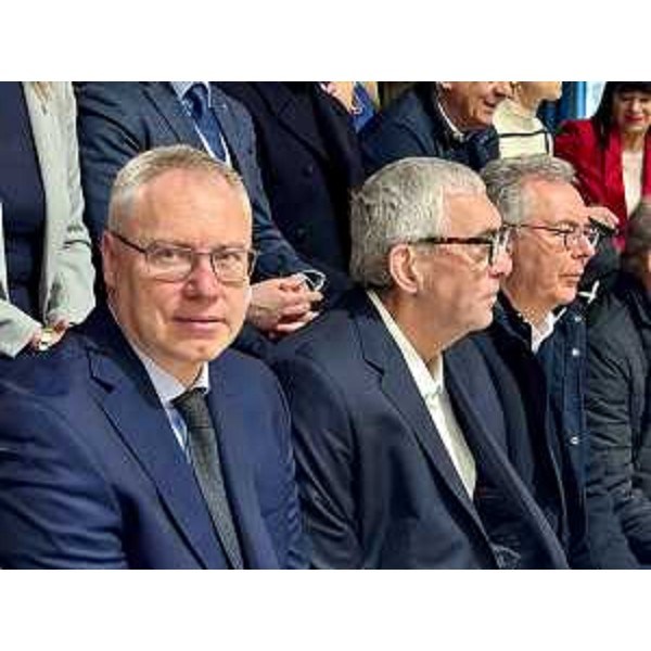 Un primo piano del presidente Bordin durante la cerimonia - Un primo piano del presidente Bordin durante la cerimonia