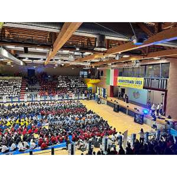 Un momento della cerimonia di apertura delle Convittiadi a Lignano Sabbiadoro - Un momento della cerimonia di apertura delle Convittiadi a Lignano Sabbiadoro 