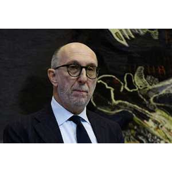 L'assessore regionale Riccardi - L'assessore regionale Riccardi