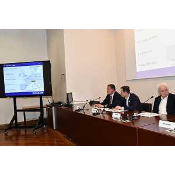 Un momento della conferenza stampa - Un momento della conferenza stampa