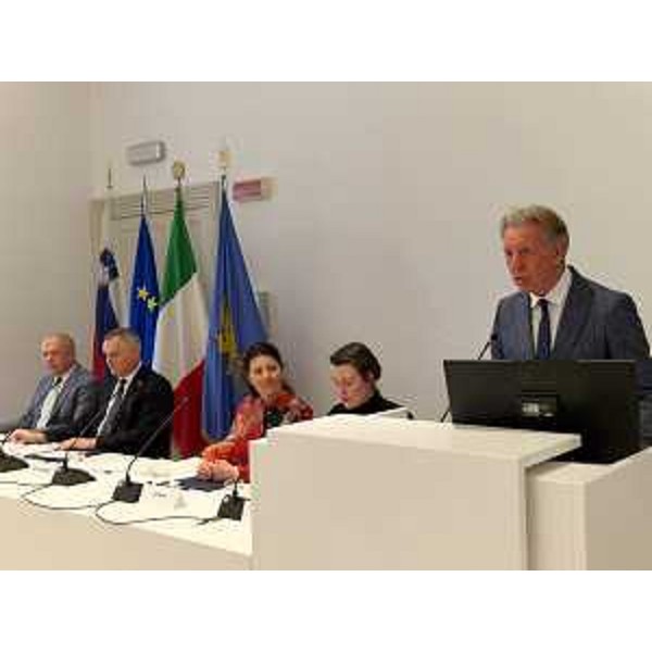 L'intervento dellassessore Fabio Scoccimarro. - L'intervento dellassessore Fabio Scoccimarro.