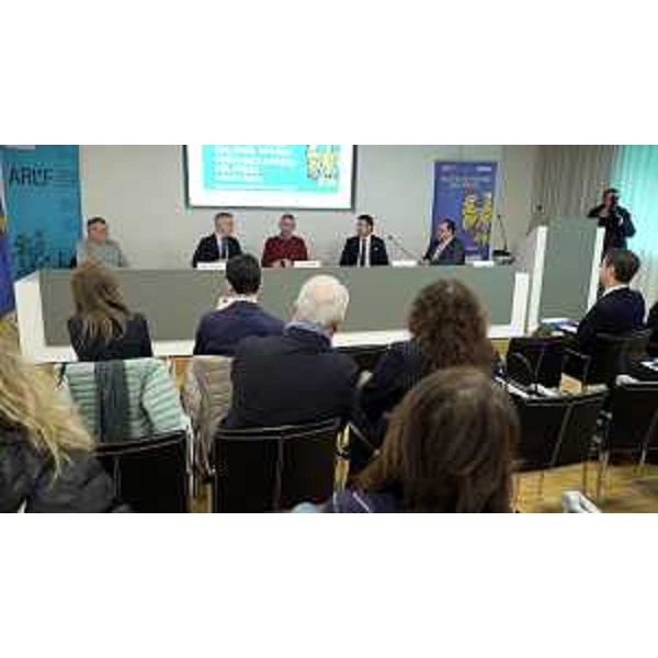 Una fase della conferenza stampa di presentazione della Festa della Patria del Friuli Svoltasi oggi a Udine - Una fase della conferenza stampa di presentazione della Festa della Patria del Friuli Svoltasi oggi a Udine