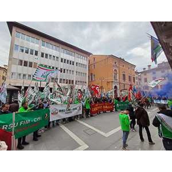 Un momento dello sciopero dei metalmeccanici ad Udine - Un momento dello sciopero dei metalmeccanici ad Udine