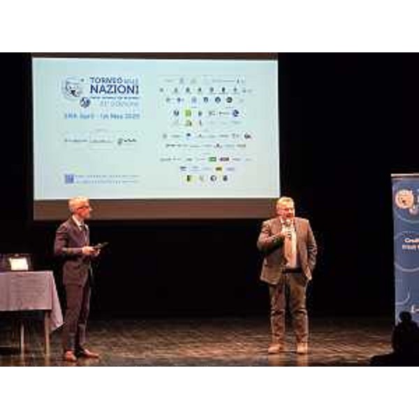 A destra: il consigliere regionale Diego Bernardis (Fp) - A destra: il consigliere regionale Diego Bernardis (Fp)