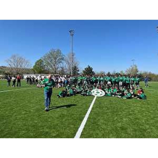 I giovanissimi calciatori del Domio sul nuovo campo - I giovanissimi calciatori del Domio sul nuovo campo 