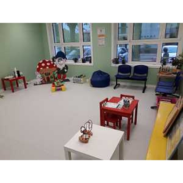 La sala d'attesa per i piccoli pazienti. - La sala d'attesa per i piccoli pazienti.