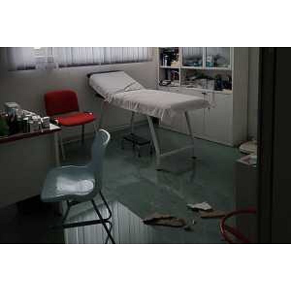 I locali del Punto salute allagati a causa del maltempo. - I locali del Punto salute allagati a causa del maltempo.