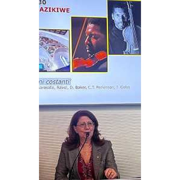 La direttrice artistica del Festival Udine Castello, la flautista Luisa Sello - La direttrice artistica del Festival Udine Castello, la flautista Luisa Sello