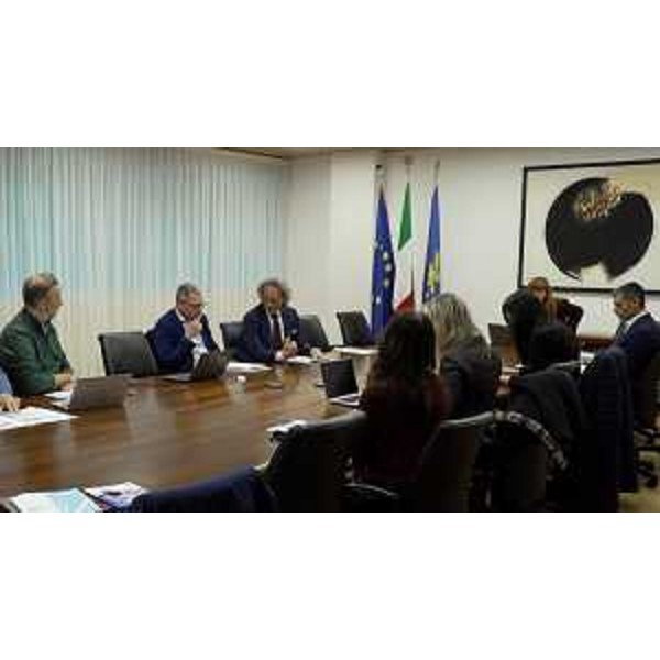 L'assessore regionale alle Risorse agroalimentari, forestali e ittiche Zannier alla presentazione in Regione del Sissar day con il presidente di Udine Esposizioni Antonio Di Piazza - L'assessore regionale alle Risorse agroalimentari, forestali e ittiche Zannier alla presentazione in Regione del Sissar day con il presidente di Udine Esposizioni Antonio Di Piazza