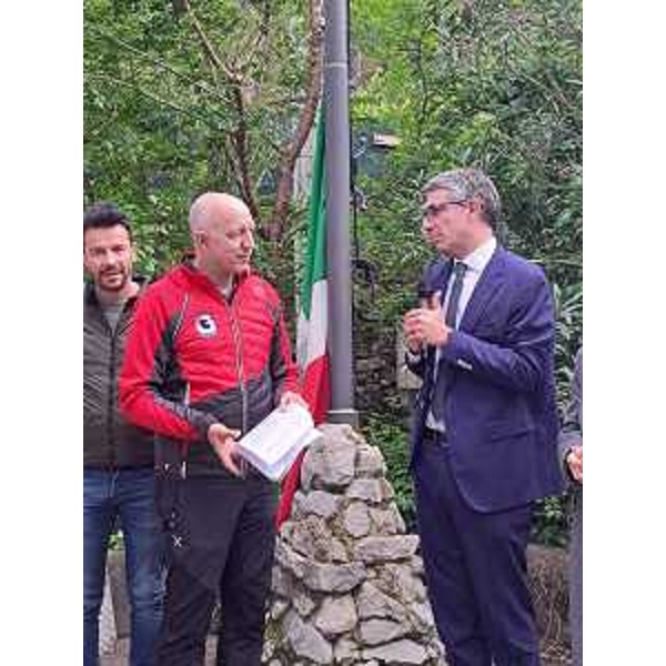 Roberti con il presidente della Società Alpina delle Giulie Paolo Toffanin - Roberti con il presidente della Società Alpina delle Giulie Paolo Toffanin
