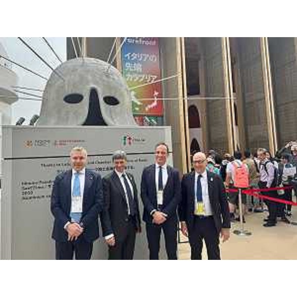 Da sinistra a destra nella foto: Sergio Emidio Bini, Matteo Zoppas, Massimiliano Fedriga e Mario Vattani - Da sinistra a destra nella foto: Sergio Emidio Bini, Matteo Zoppas, Massimiliano Fedriga e Mario Vattani