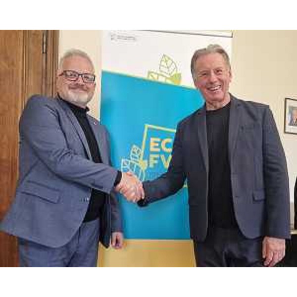 L'assessore Scoccimarro (sulla destra) con il presidente Marcon - L'assessore Scoccimarro (sulla destra) con il presidente Marcon