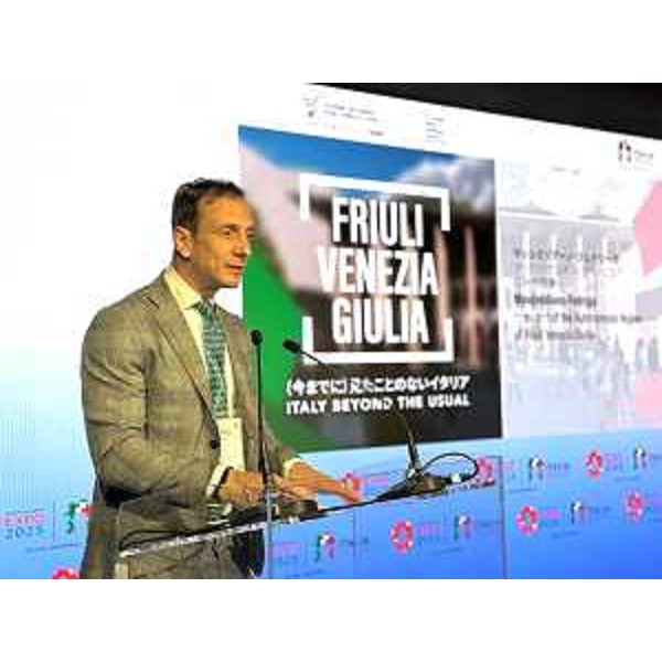 Il governatore Massimiliano Fedriga a Osaka - Il governatore Massimiliano Fedriga a Osaka