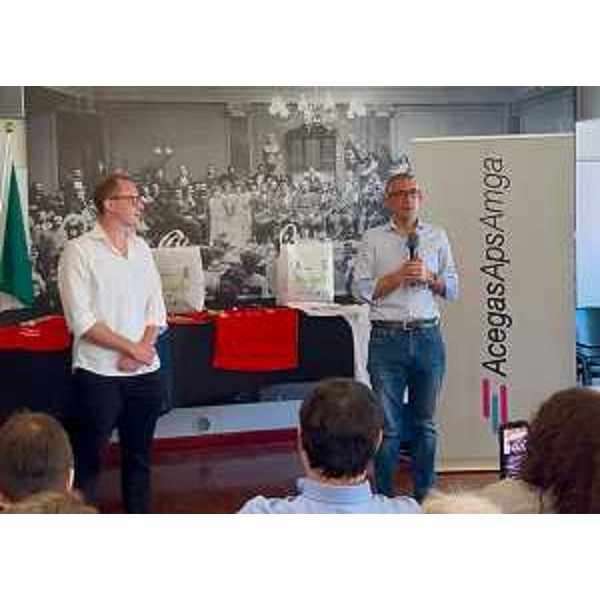 L'assessore Roberti interviene alla presentazione della Trieste Spring Run - L'assessore Roberti interviene alla presentazione della Trieste Spring Run