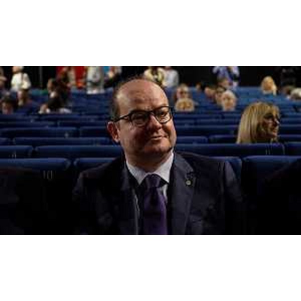 Il vicegovernatore Mario Anzil nella sala del Cinema Ariston a Trieste - Il vicegovernatore Mario Anzil nella sala del Cinema Ariston a Trieste