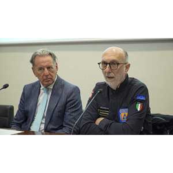 Gli assessori regionali Fabio Scoccimarro (Difesa dell'ambiente) e Riccardo Riccardi (Salute) - Gli assessori regionali Fabio Scoccimarro (Difesa dell'ambiente) e Riccardo Riccardi (Salute)